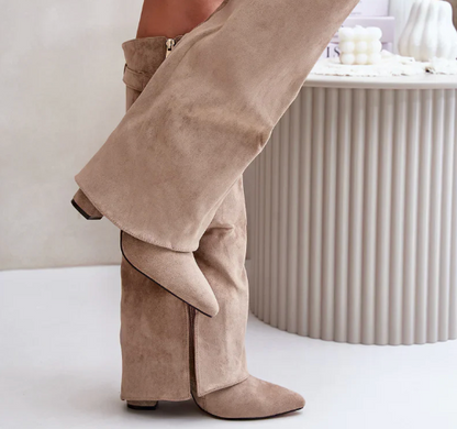 Shark Elegance - Kniehohe Fold-Over Stiefel