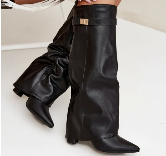 Shark Elegance - Kniehohe Fold-Over Stiefel