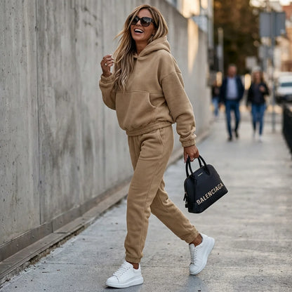 Premium Jogginganzug mit Kapuze